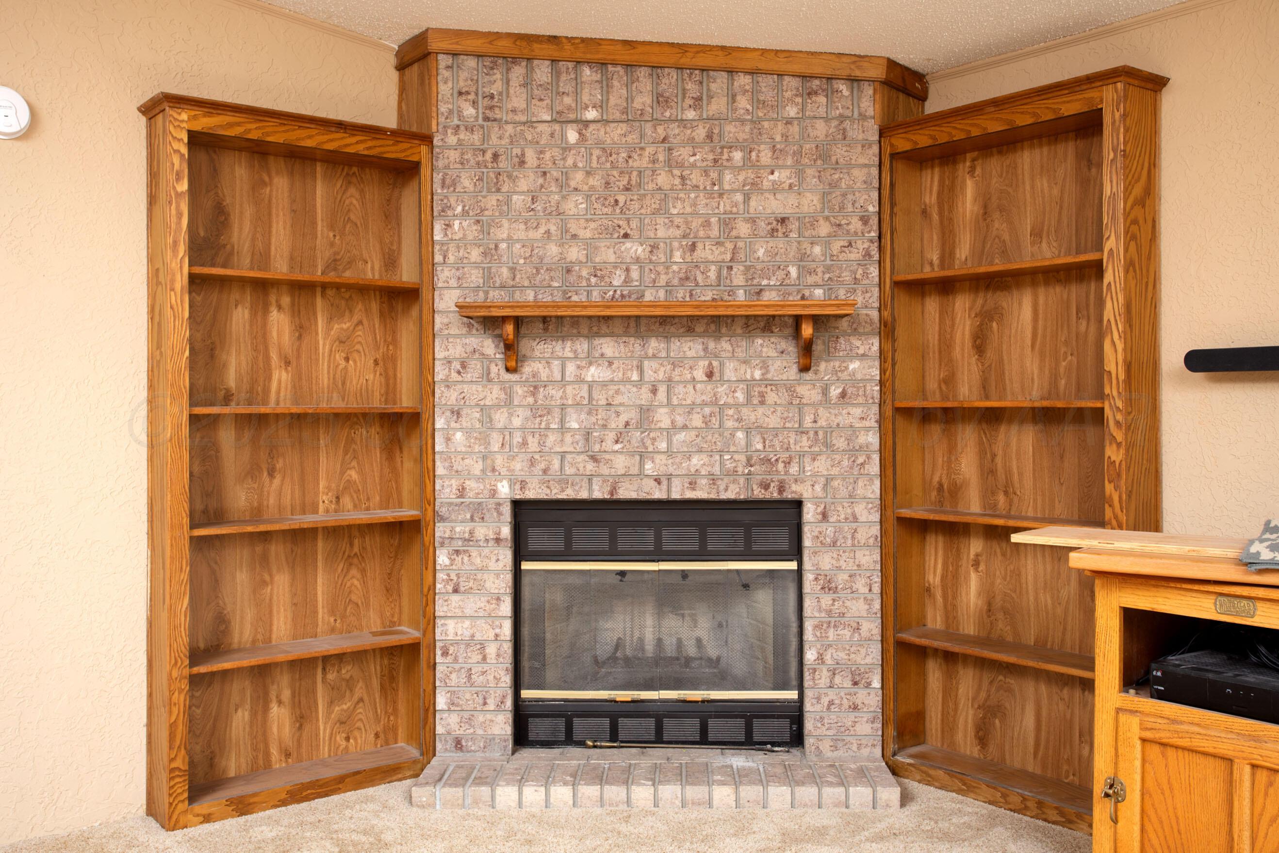 1500 2 Deer Trail Amarillo, TX 79124 - Photo 16 of 52 Fireplace