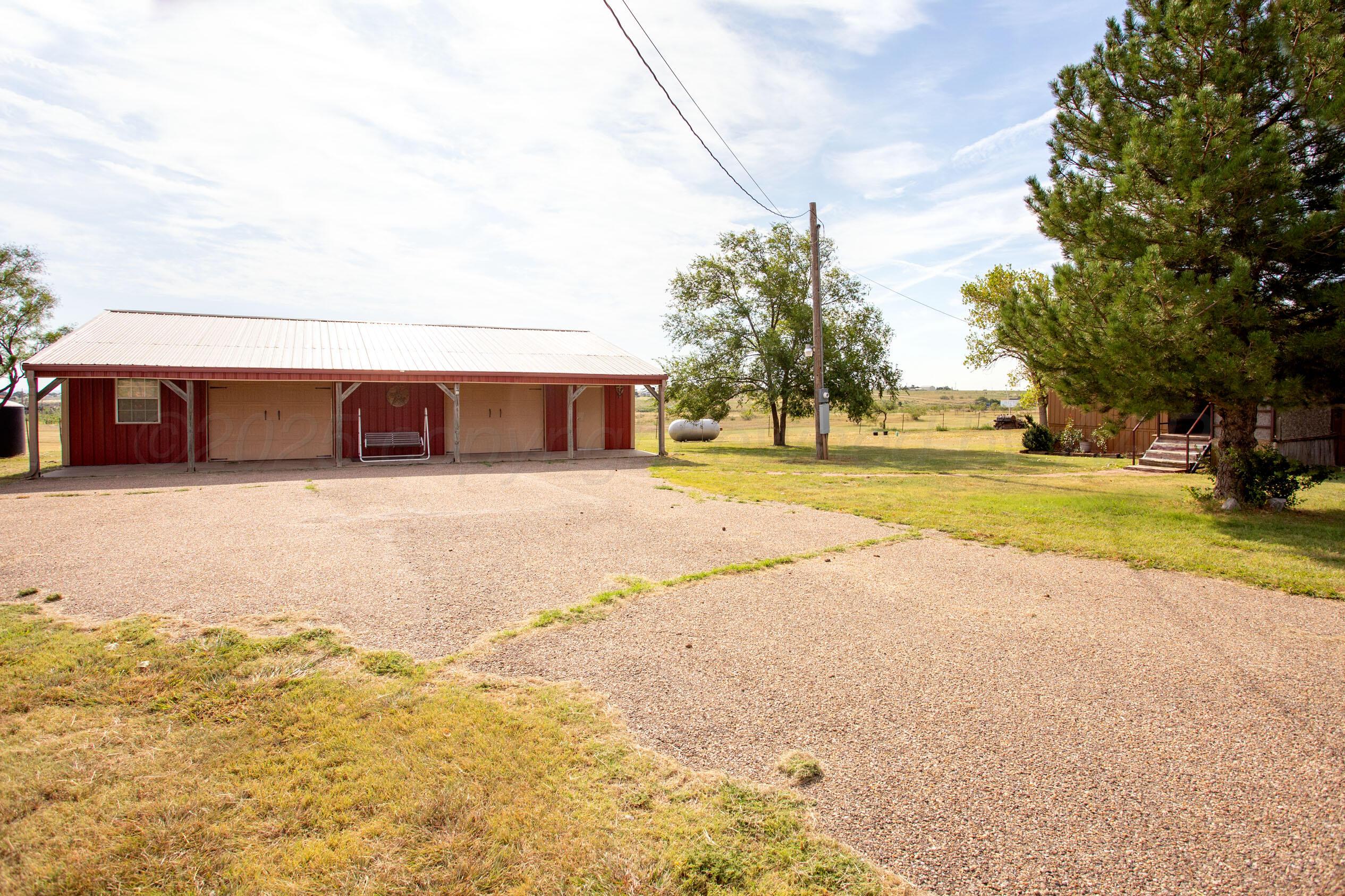 1500 2 Deer Trail Amarillo, TX 79124 - Photo 40 of 52 Driveway