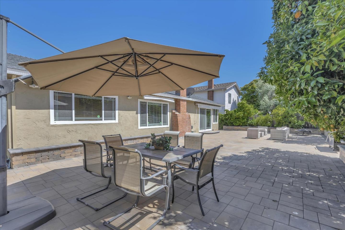 673 Timberpine Avenue Sunnyvale, CA 94086 - Photo 31 of 33 a table and chairs in patio