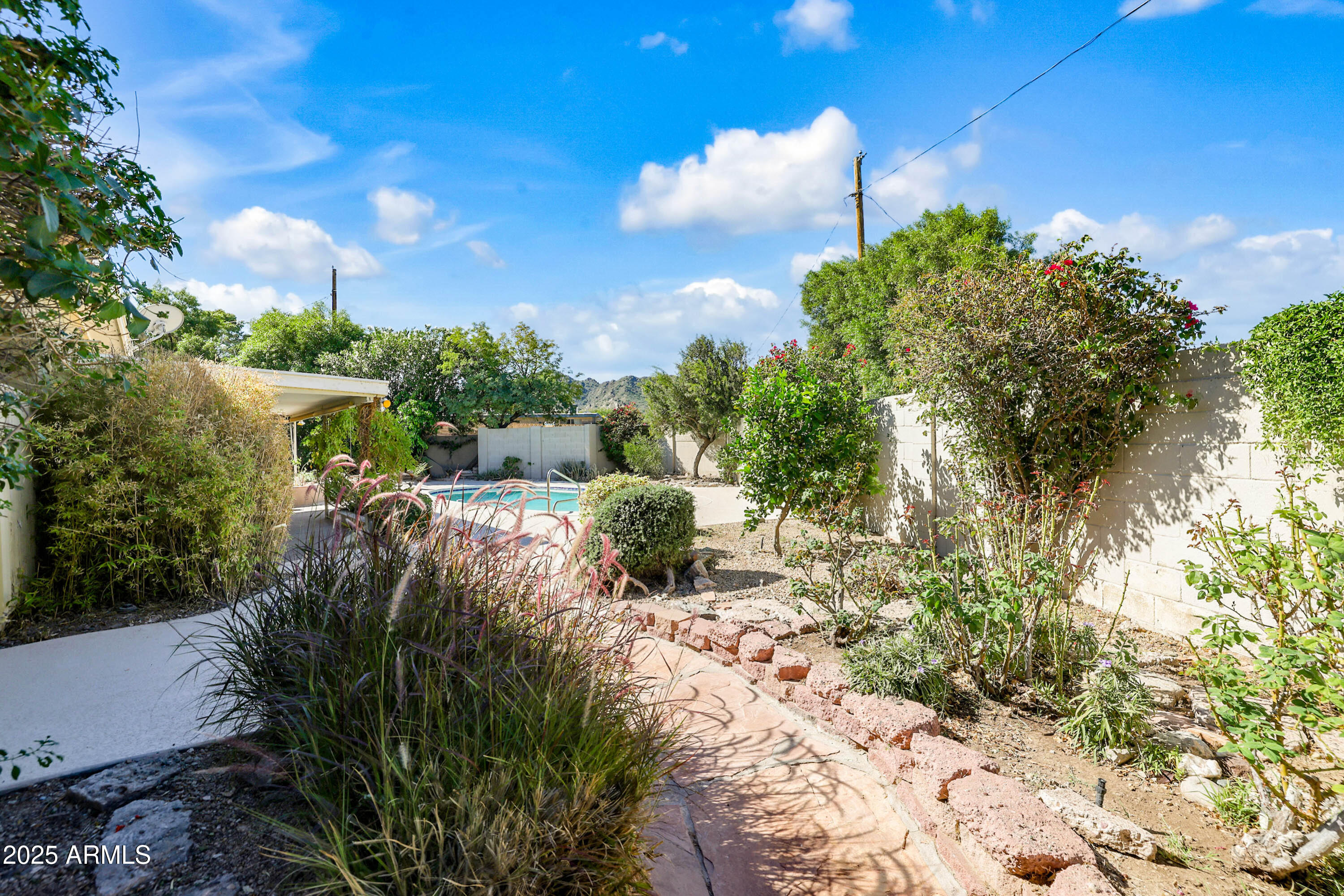 2644 East Mountain View Road Phoenix, AZ 85028 - Photo 37 of 57 IMG_3771