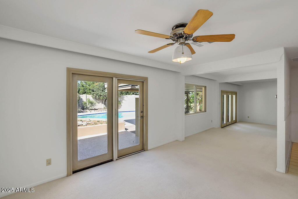 2644 East Mountain View Road Phoenix, AZ 85028 - Photo 8 of 57 IMG_3673