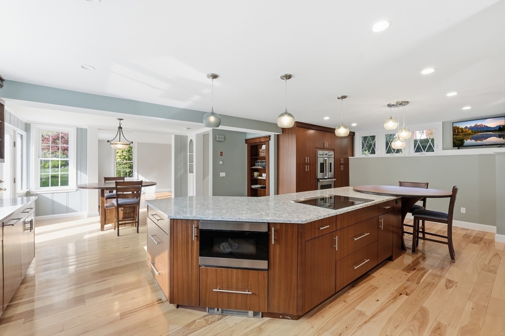 8 Hillside Road Southbridge, MA 01550 - Photo 6 of 35 Gallery Image 6