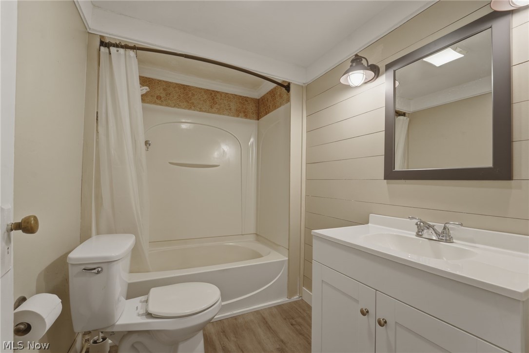 11028 Mayfield Road Chardon, OH 44024 - Photo 27 of 39