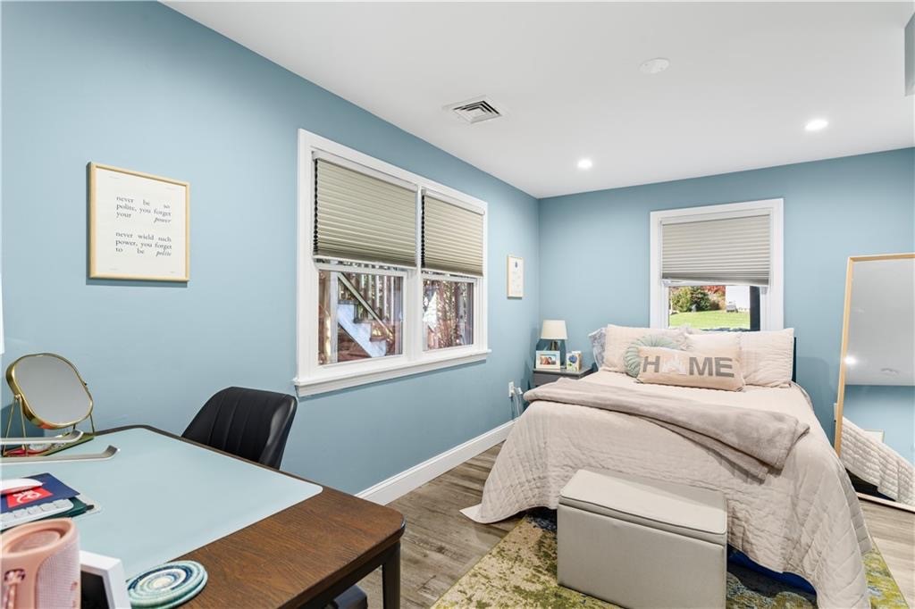 4 James Street, Unit 1 Middletown, RI 02842 - Photo 26 of 28