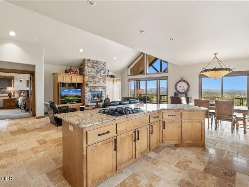 360 Vista Rim Drive Redmond, OR 97756 - Photo 55 of 147