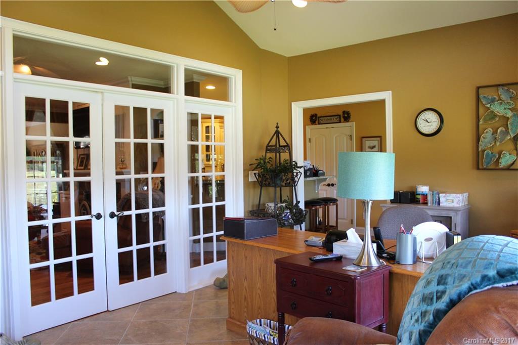 35 Laycock Road, Unit 1 Hendersonville, NC 28792 - Photo 18 of 35 Gallery Image 18