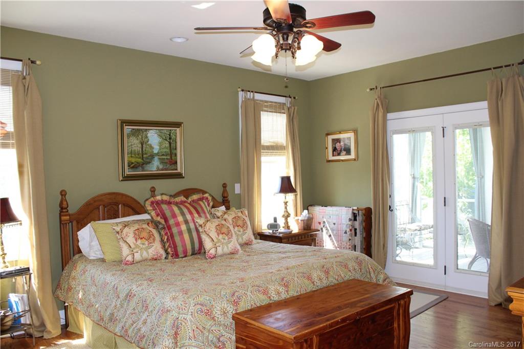 35 Laycock Road, Unit 1 Hendersonville, NC 28792 - Photo 19 of 35 Gallery Image 19