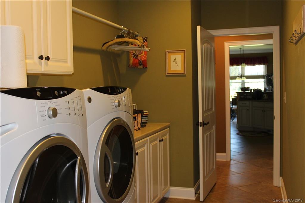 35 Laycock Road, Unit 1 Hendersonville, NC 28792 - Photo 23 of 35 Gallery Image 23