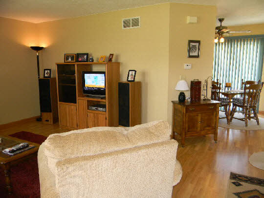 4219 Tesa Road Rockford, IL 61109 - Photo 4 of 11 Gallery Image 4
