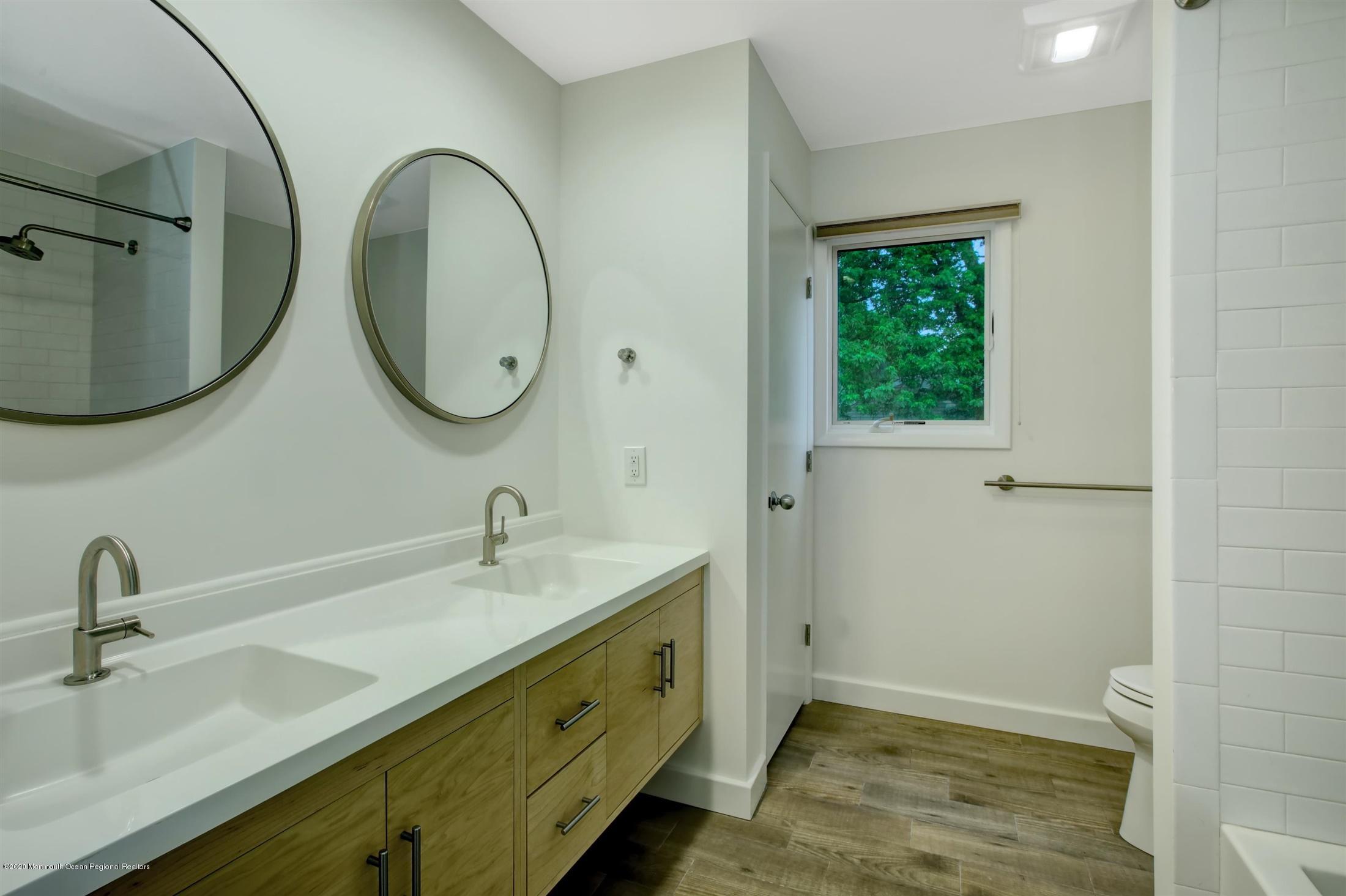 15 High Ridge Road Asbury Park, NJ 07712 - Photo 8 of 11 Full Hall Bath