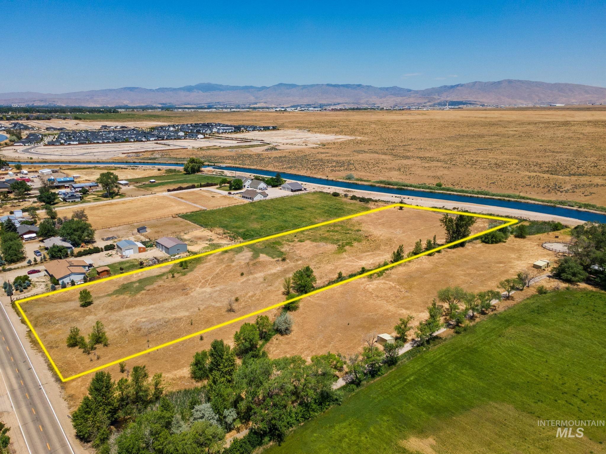 7850 South Cole Road Boise, ID 83709 - Photo 3 of 9