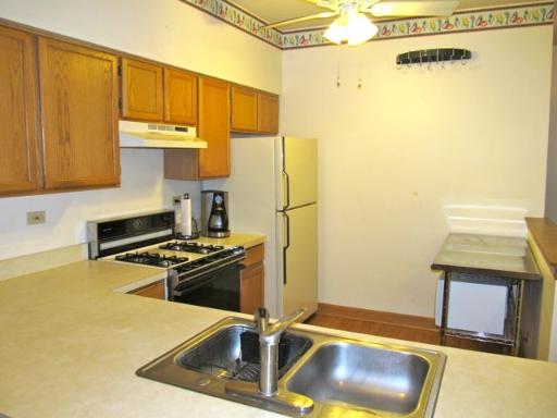 17861 Braewick Road Gurnee, IL 60031 - Photo 3 of 5