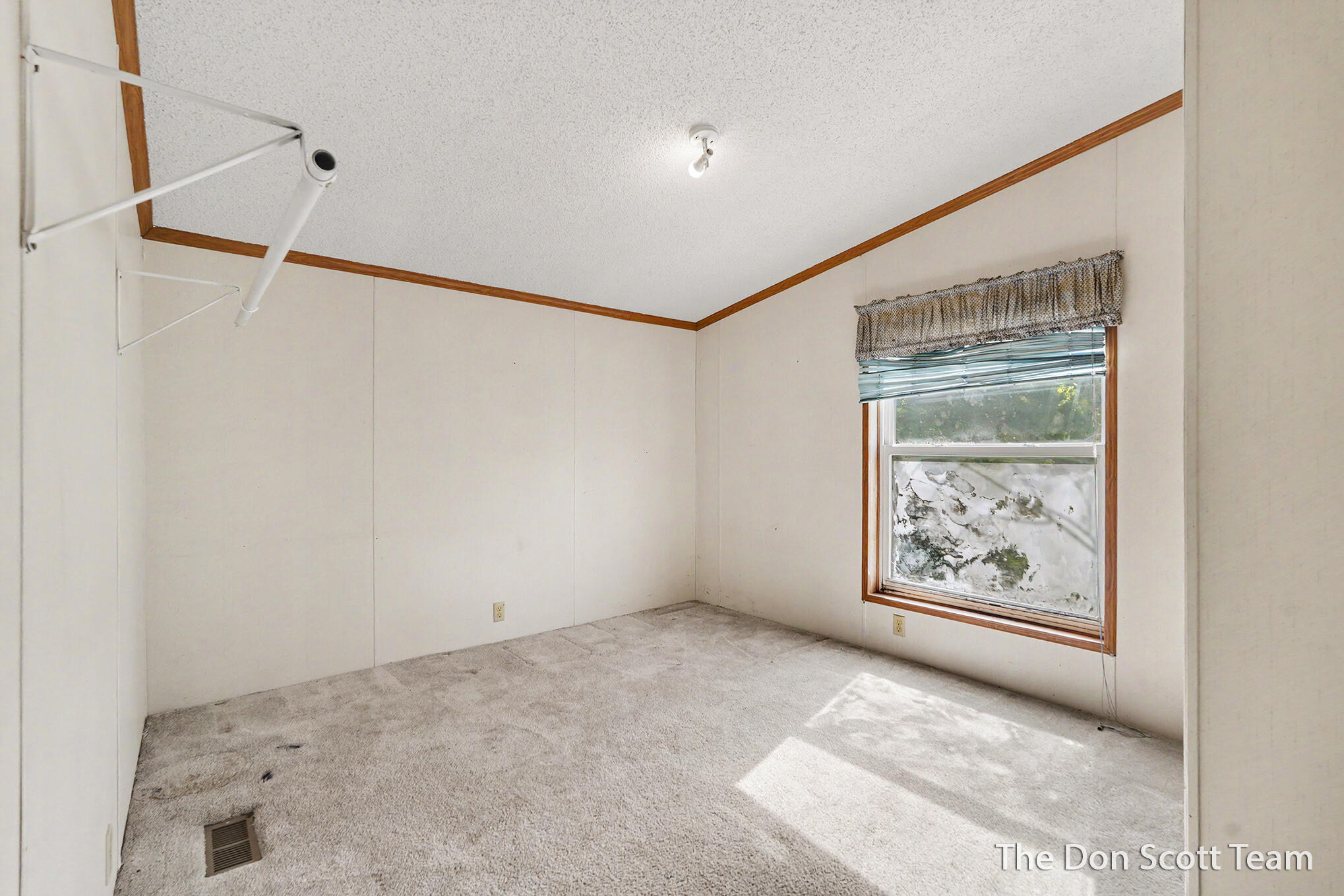 11737 Ellis Road Ravenna, MI 49451 - Photo 22 of 25 Bedroom