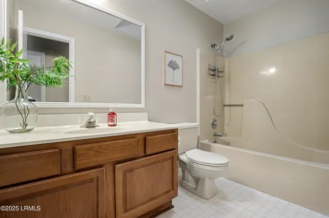 $549,000 | 994 Dowlingwood Drive, Beaufort, SC 29902