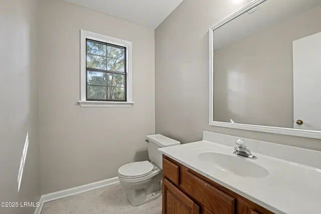 $549,000 | 994 Dowlingwood Drive, Beaufort, SC 29902