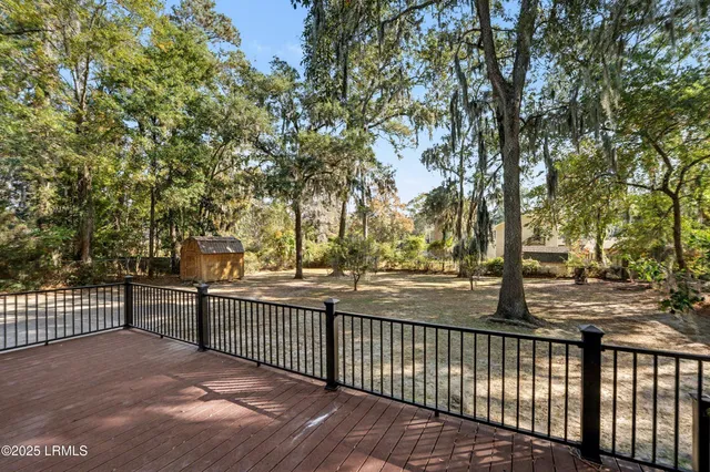 $549,000 | 994 Dowlingwood Drive, Beaufort, SC 29902