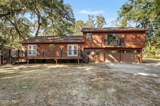$549,000 | 994 Dowlingwood Drive, Beaufort, SC 29902