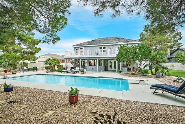 $780,000 | 18 Hummingbird Circle, Henderson, NV 89014