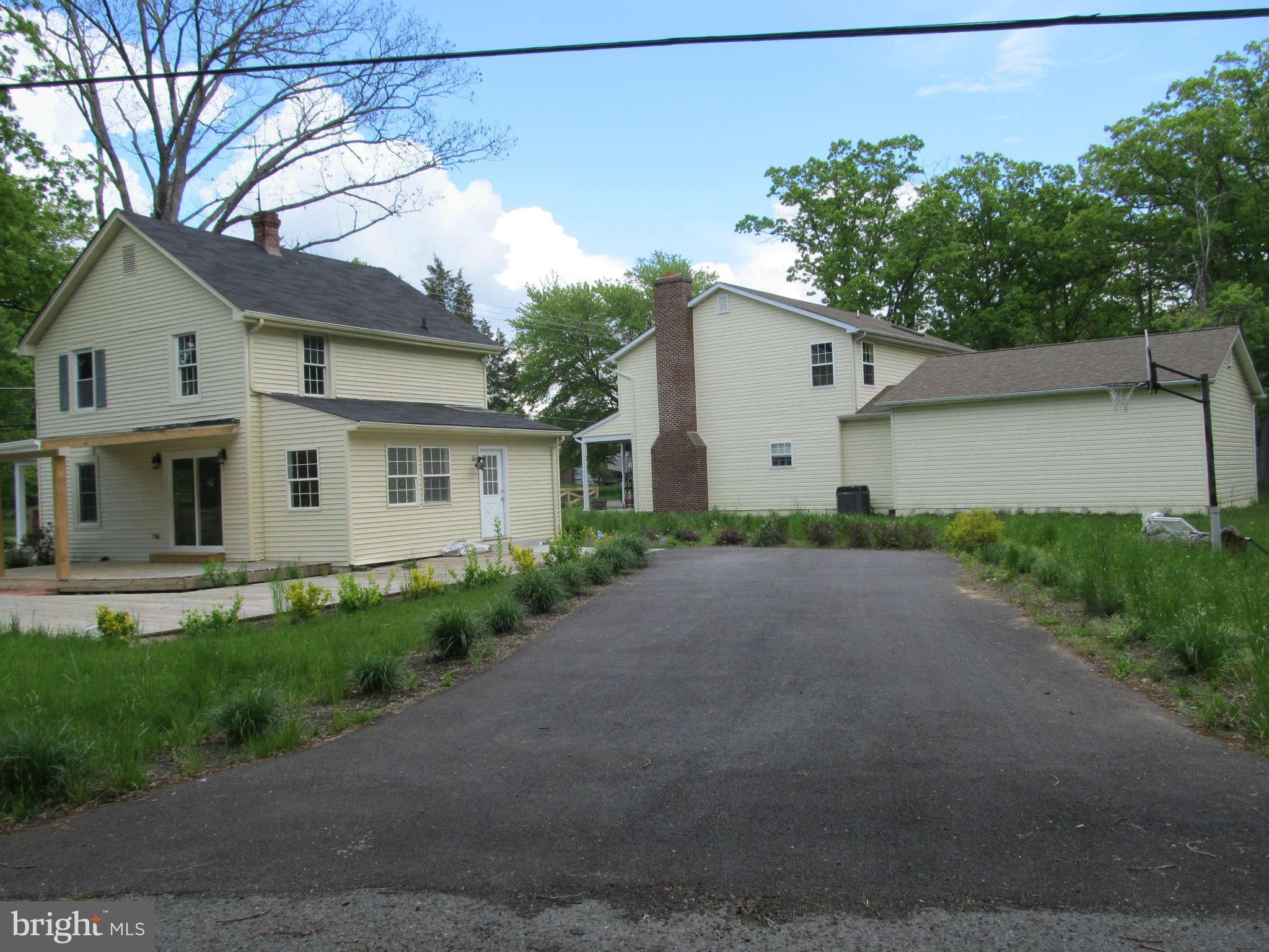15714 Livingston Road Accokeek, MD 20607 - Photo 22 of 26 Driveway