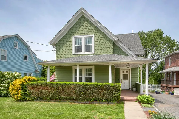 $729,000 | 55 Sherwood Avenue, Ossining, NY 10562