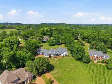 $1,350,000 | 1113 Shawnee Court, Brentwood, TN 37027
