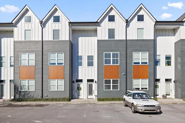 $2,395 | 1428 Stockyard Place, Chattanooga, TN 37408