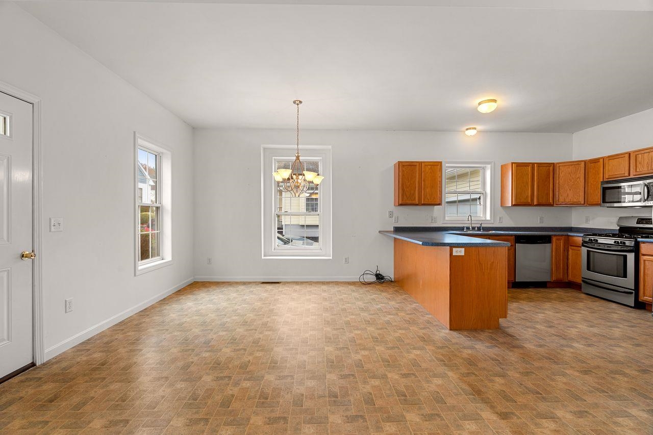 43 Black Hall Road, Unit A2 Epsom, NH 03234 - Photo 5 of 34