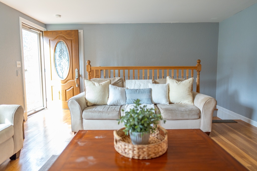 97 Captain Bacon Road Yarmouth, MA 02664 - Photo 16 of 42 Gallery Image 16