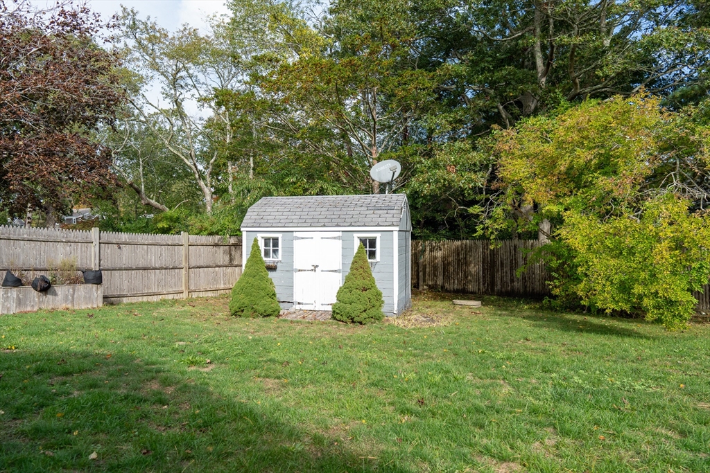 97 Captain Bacon Road Yarmouth, MA 02664 - Photo 41 of 42 Gallery Image 41