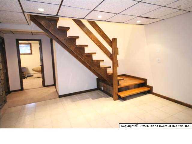 77 Irvington Street Staten Island, NY 10312 - Photo 14 of 20 Additional Photo