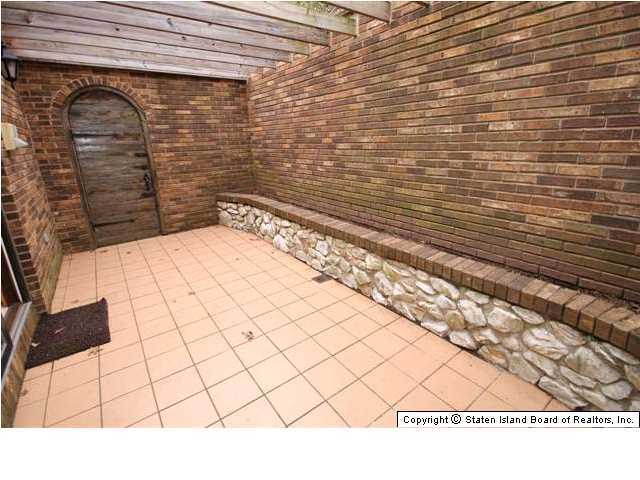 77 Irvington Street Staten Island, NY 10312 - Photo 17 of 20 Additional Photo