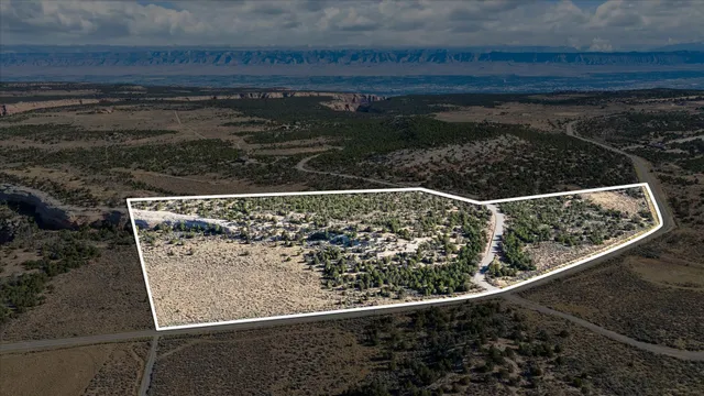 a view of a water heater