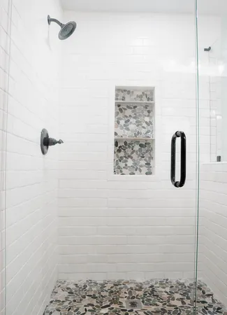 $2,400 | 8261 Sierra Street, Navarre, FL 32566