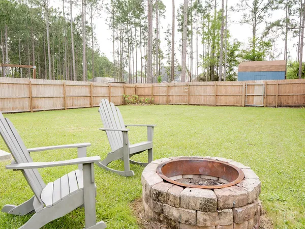 $2,400 | 8261 Sierra Street, Navarre, FL 32566