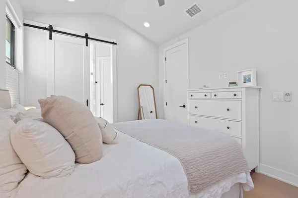 $600,000 | 1168 Ridgeway Drive, Unit 2, Austin, TX 78702