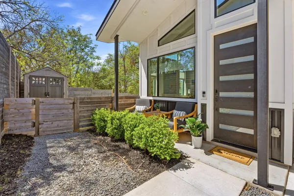 $600,000 | 1168 Ridgeway Drive, Unit 2, Austin, TX 78702