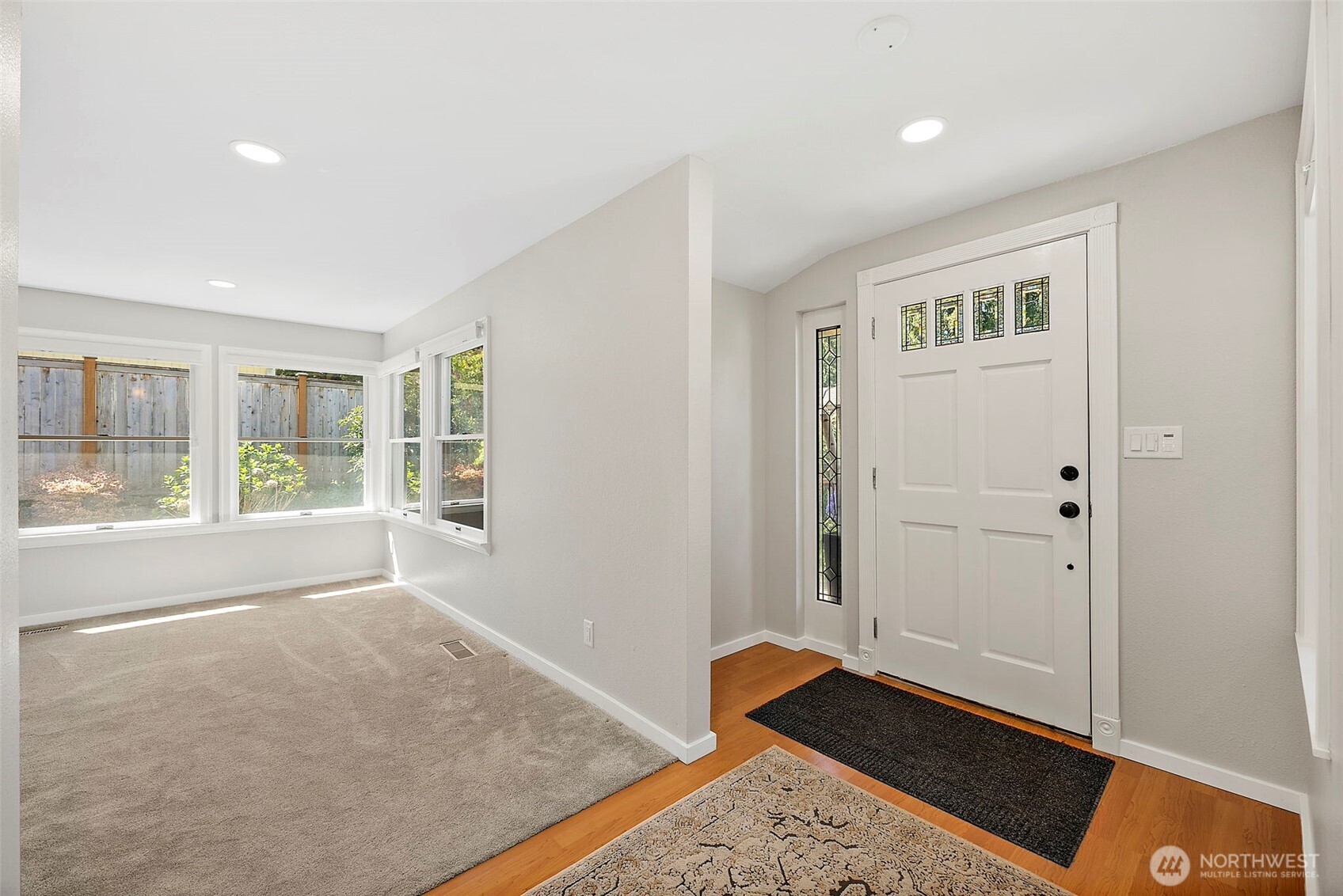 30022 6th Avenue Southwest Federal Way, WA 98023 - Photo 6 of 40