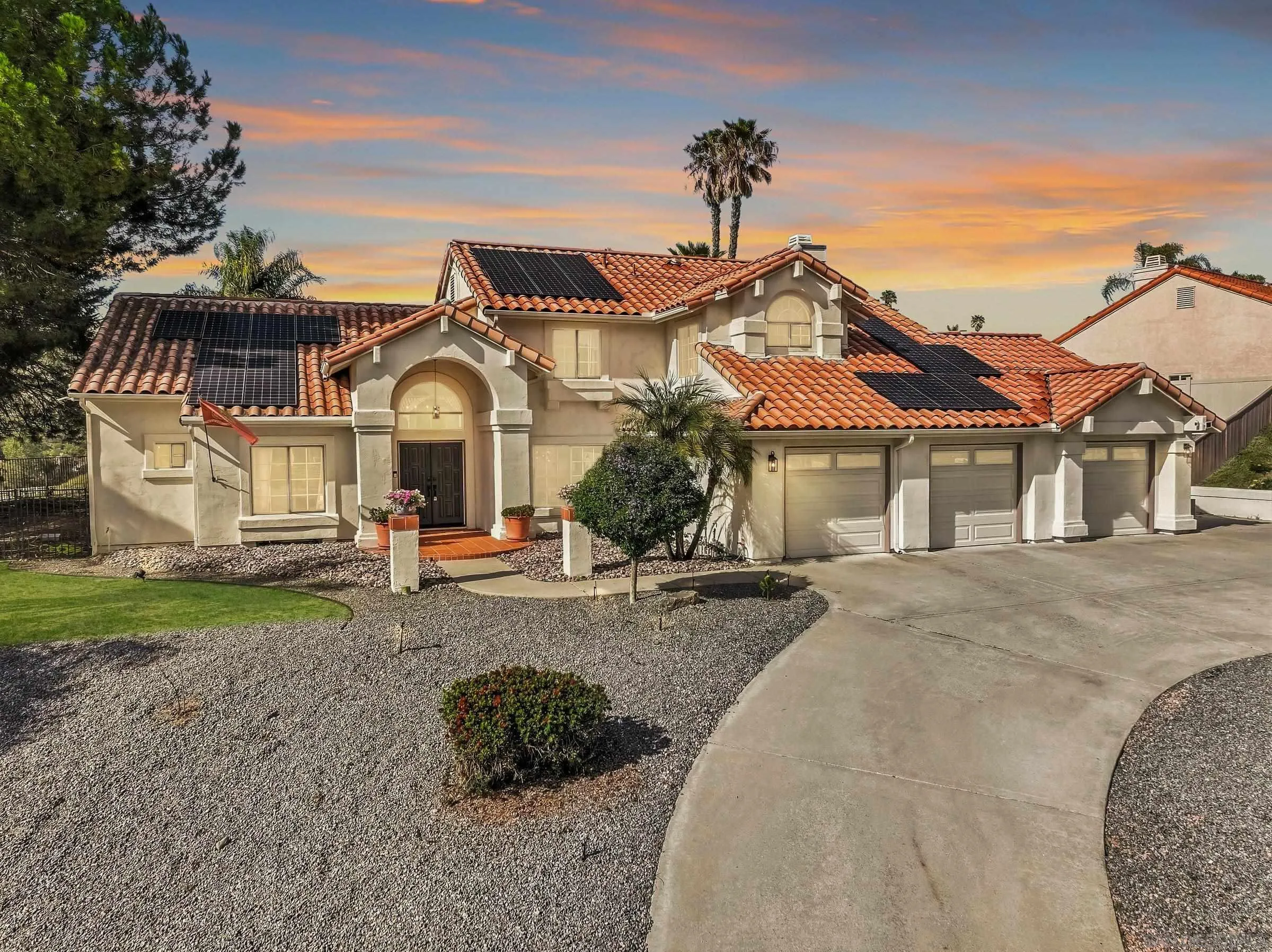 8842 Summerhill Point Alpine, CA 91901 - Photo 1 of 45 Digitally Altered. Original Image (https://zimg.paragon.ice.com/ParagonImages/Property/PA/SDMLS/260005667/0/533/400/5c1dd332128e0f7fc6c349b335e53b35/3/e35995f92bd729b3c8bbbddad4a2d617/260005667-63ee439b-b130-4455-af43-96833acb994e.JPG)