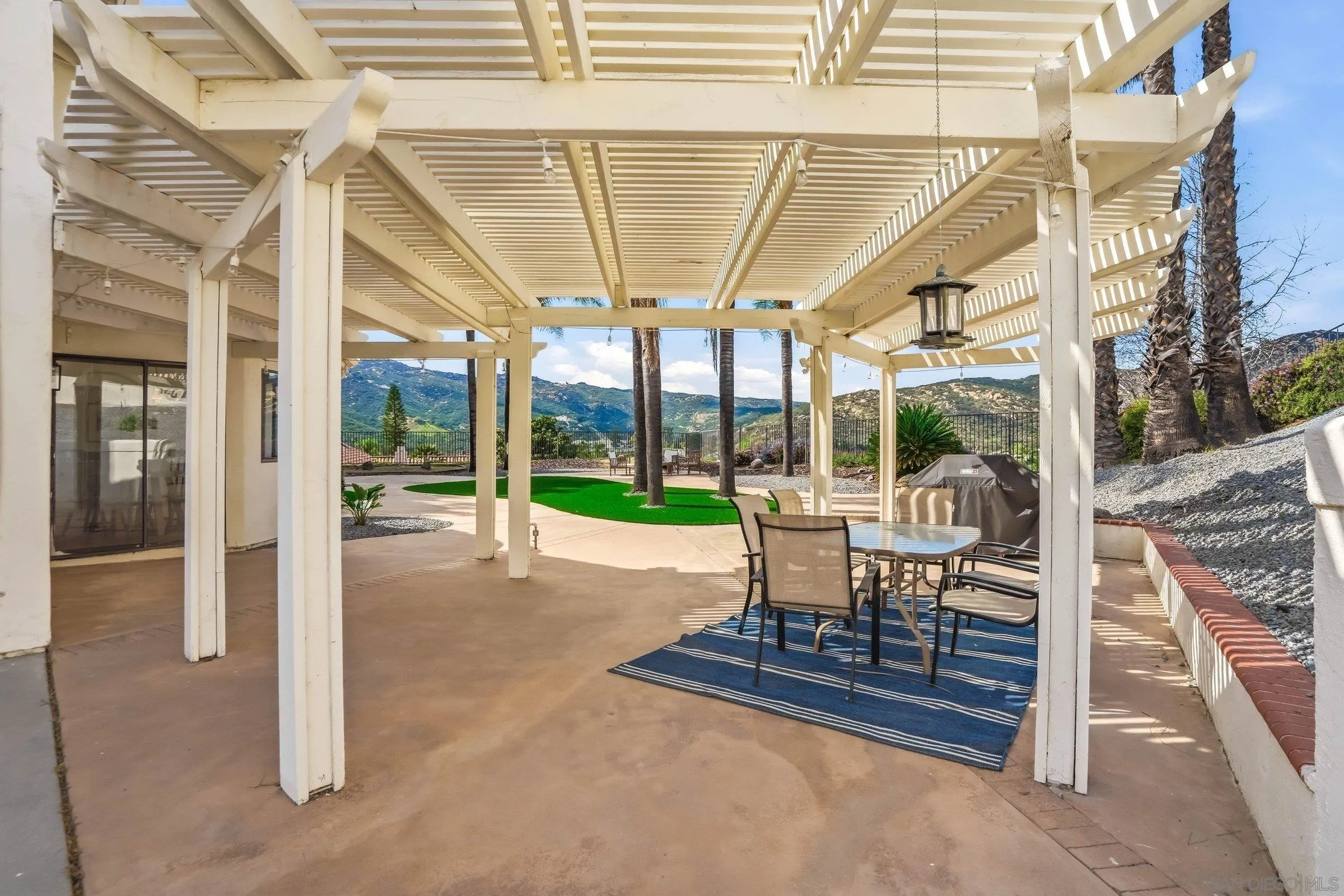 8842 Summerhill Point Alpine, CA 91901 - Photo 36 of 45