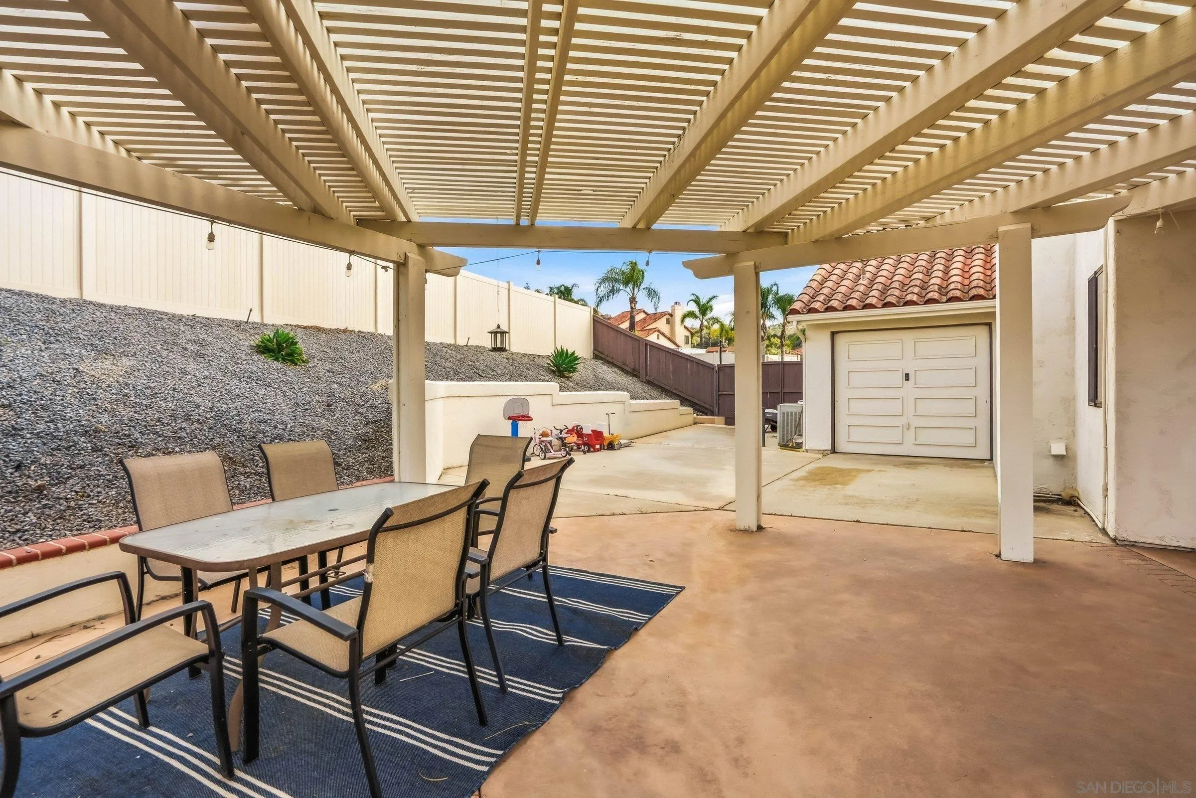 8842 Summerhill Point Alpine, CA 91901 - Photo 37 of 45