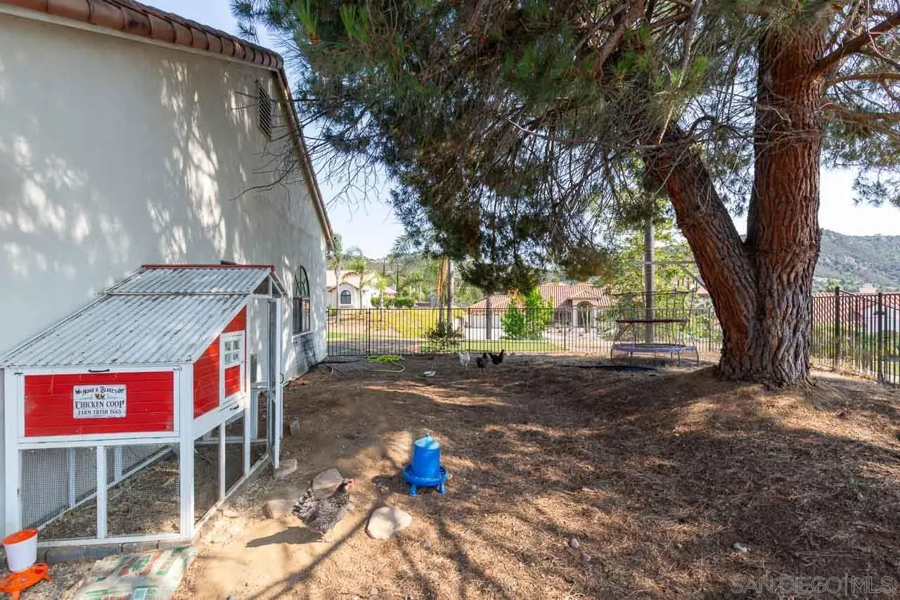 8842 Summerhill Point Alpine, CA 91901 - Photo 39 of 45