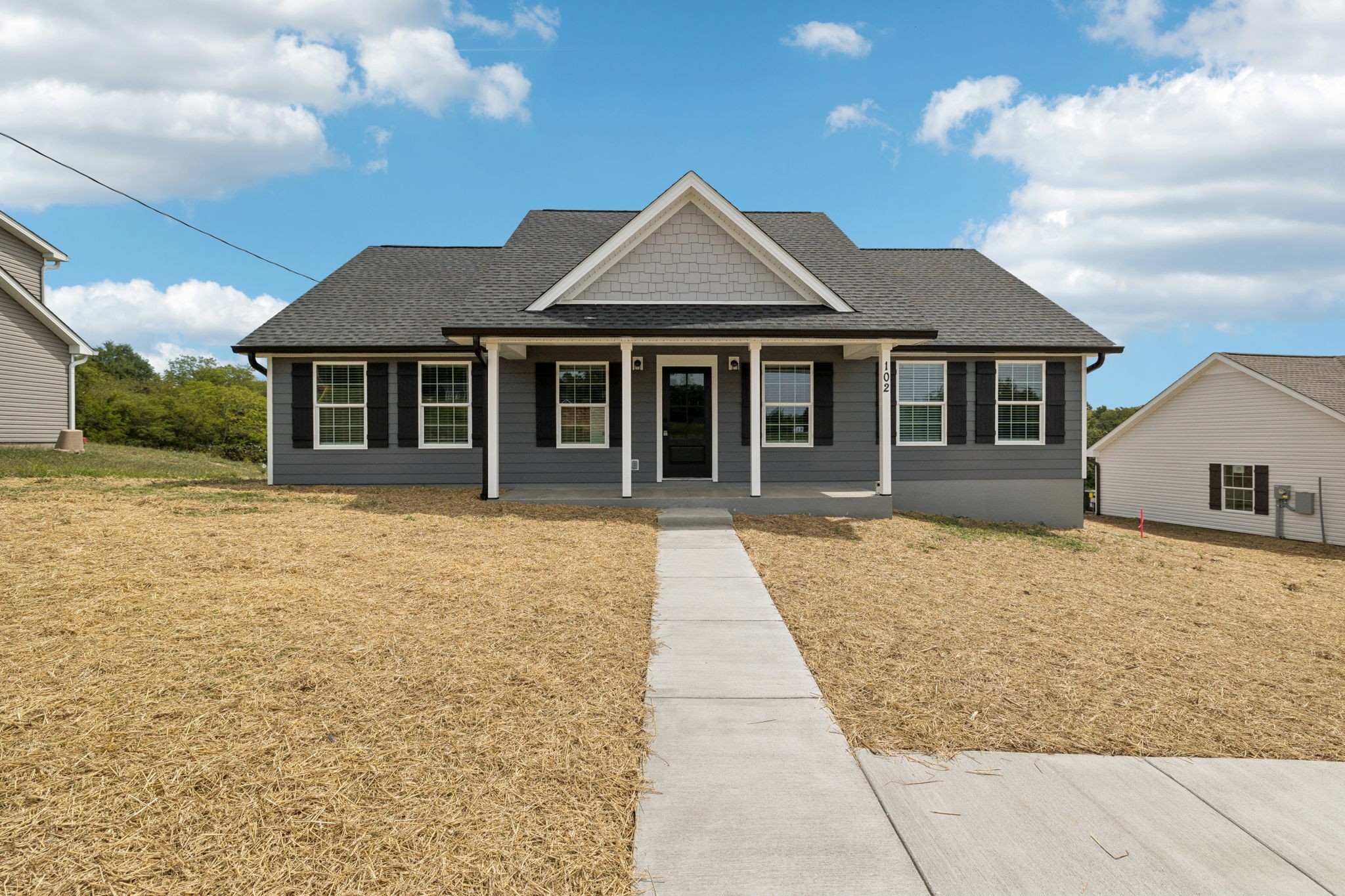 102 Alice Preston Loop Gordonsville, TN 38563 - Photo 2 of 34