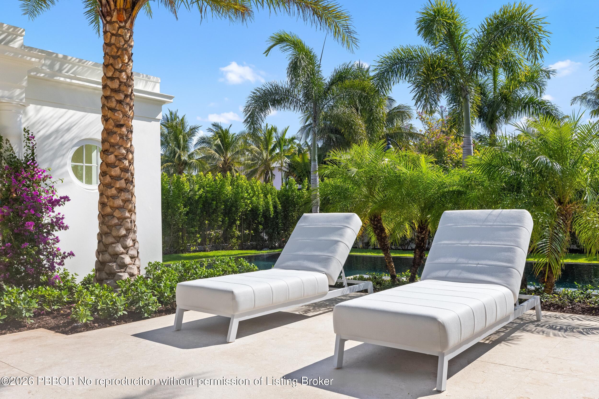 301 Plantation Road Palm Beach, FL 33480 - Photo 39 of 84 Loungers