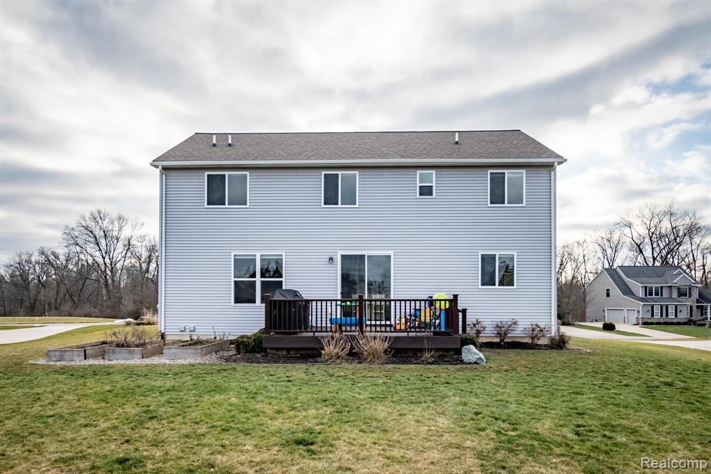 10463 River Edge Road Saline, MI 48176 - Photo 2 of 43 Gallery Image 2