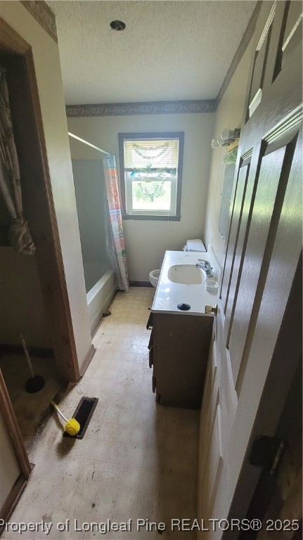174 Jane Road Maxton, NC 28364 - Photo 2 of 6 a living room with furniture and a window