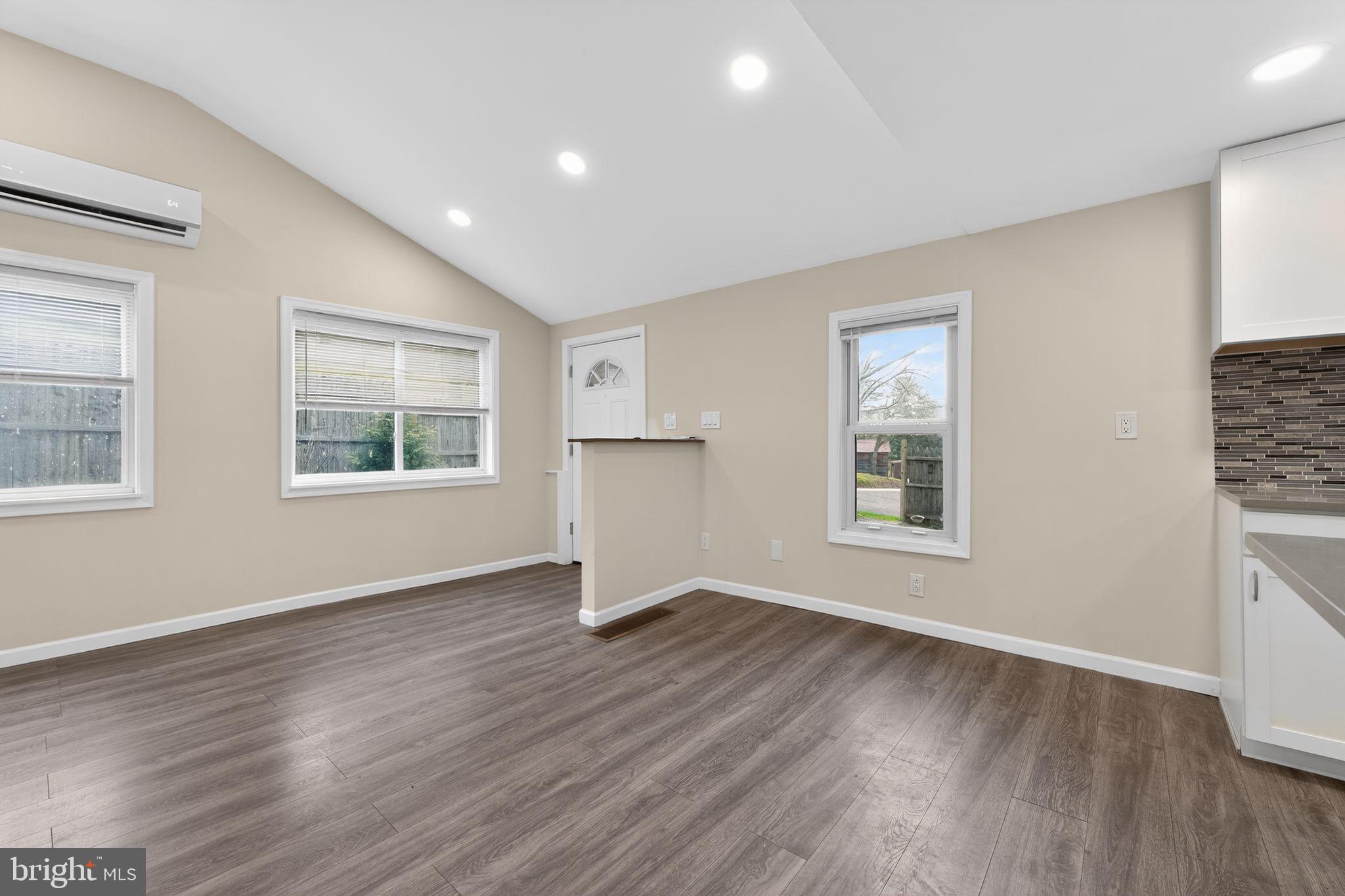 617 Bittinger Road Swanton, MD 21561 - Photo 3 of 37 Living Area