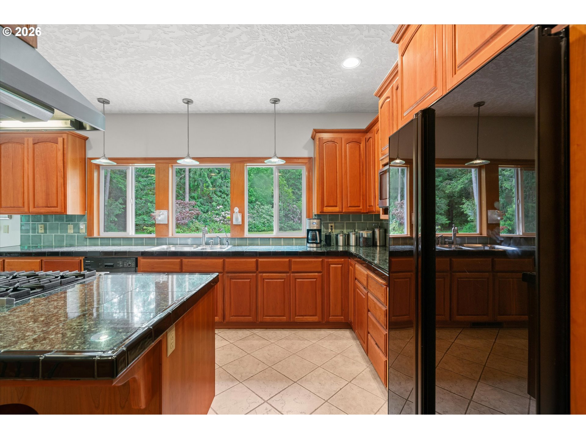 19209 South Ridge Road Oregon City, OR 97045 - Photo 13 of 45 Kitchen