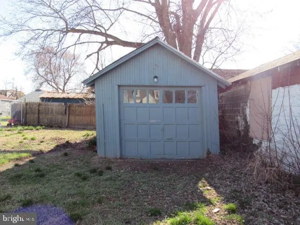$120,000 | 21 East Pittsfield Street, Pennsville, NJ 08070