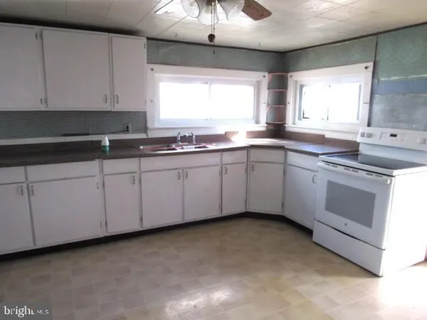 $120,000 | 21 East Pittsfield Street, Pennsville, NJ 08070