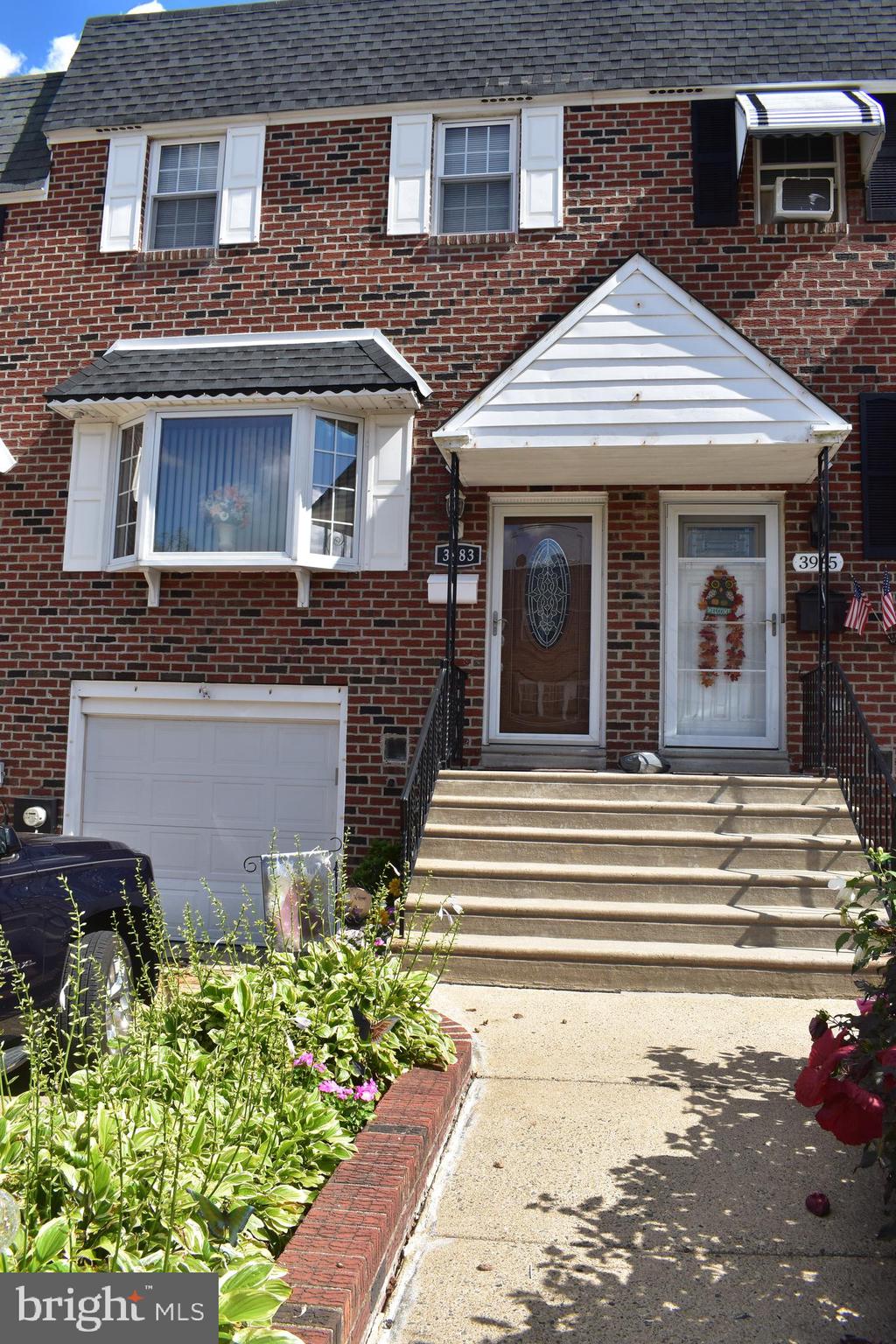 3983 Constance Road Philadelphia, PA 19114 - Photo 2 of 28 Gallery Image 2